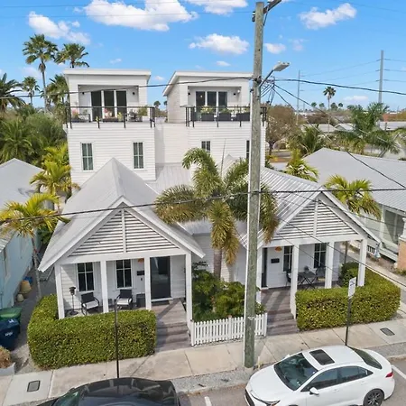 New! Casa Monte Cristo - Upscale Ybor Townhome
